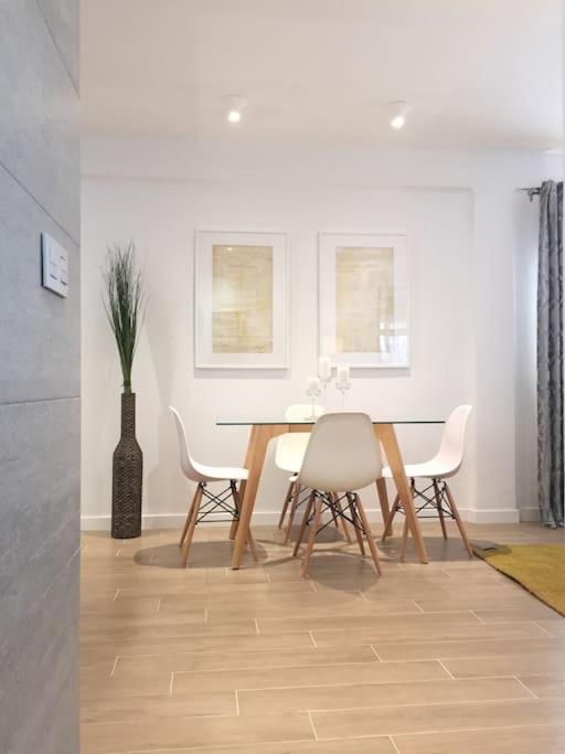 말라가 New Luxury House In The Center! Nuevo Piso De Lujo En El Centro. 아파트 외부 사진