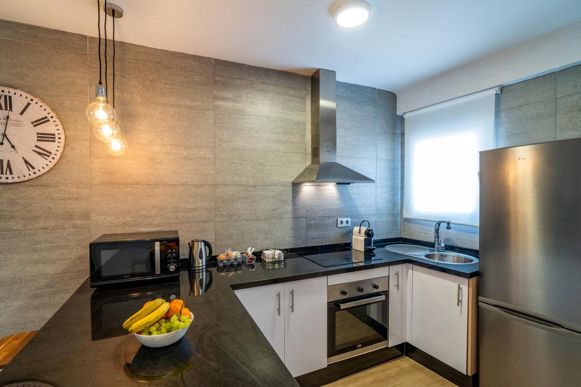말라가 New Luxury House In The Center! Nuevo Piso De Lujo En El Centro. 아파트 외부 사진