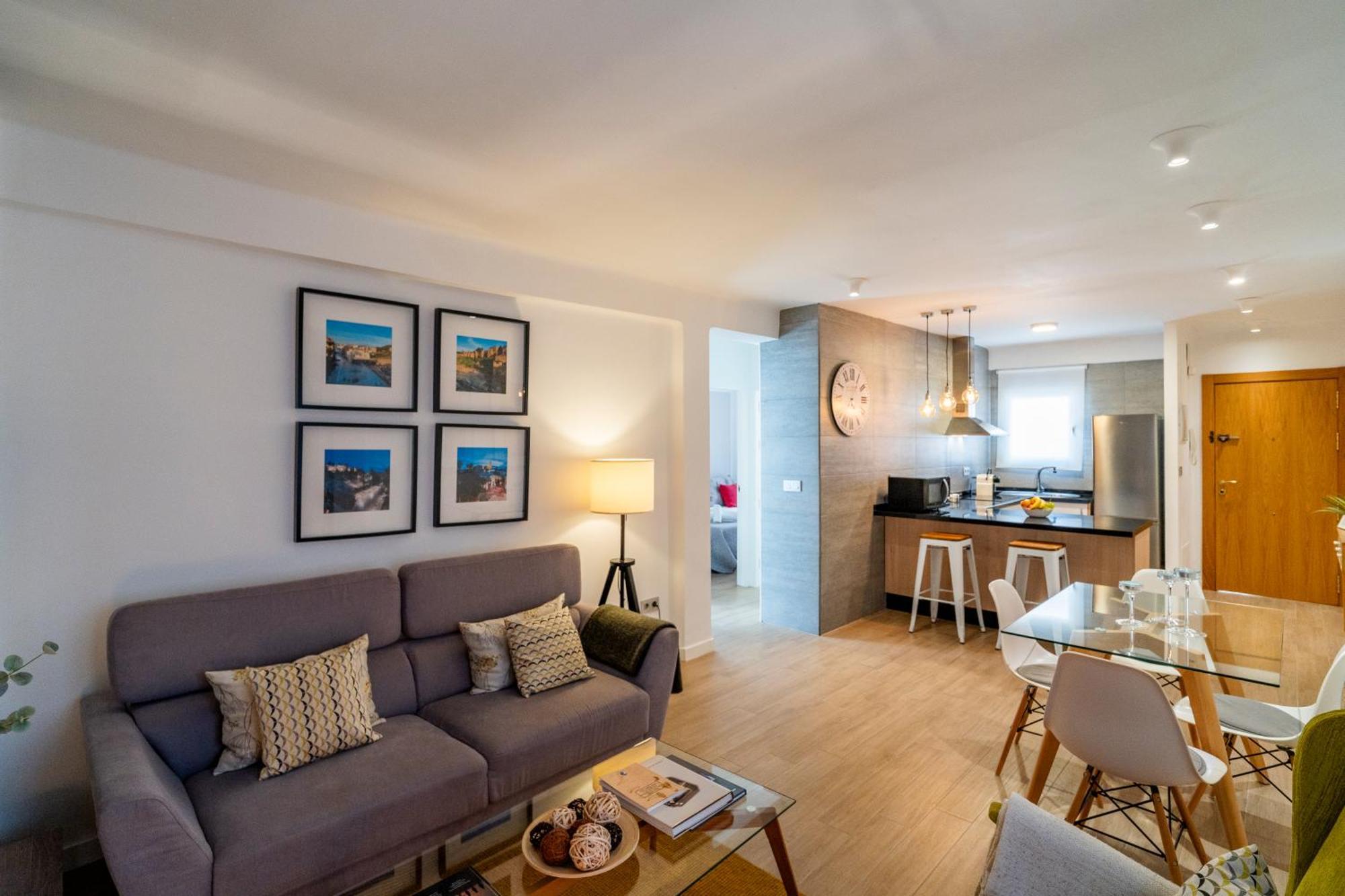 말라가 New Luxury House In The Center! Nuevo Piso De Lujo En El Centro. 아파트 외부 사진